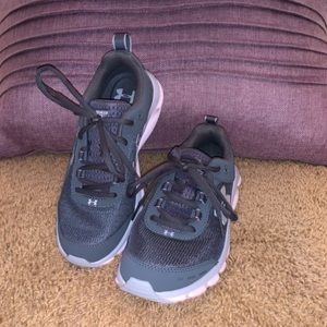 Under Armour sneaker. 6.5. Worn once.